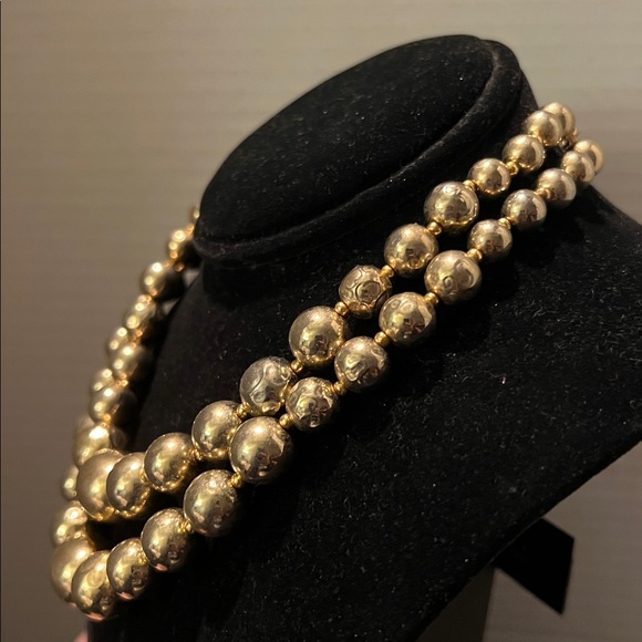 Elegant 40’s-50’s Vintage Gold Beaded Necklace - Picture 3 of 7